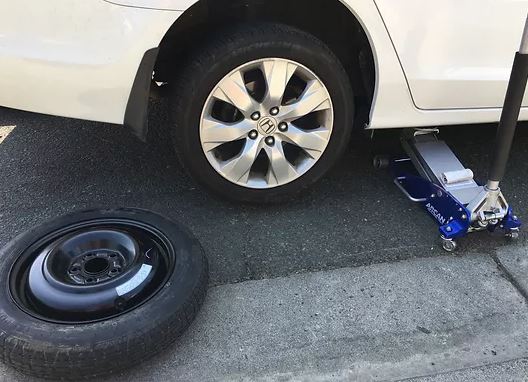 Roadside Assistance Tire Change